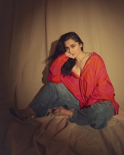 Sanjeeda Sheikh feet photo thumbnail