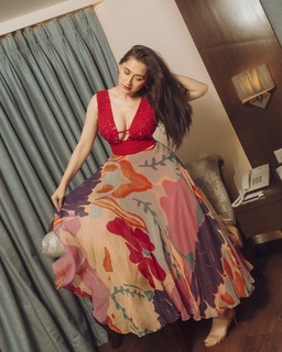 Sanjeeda Sheikh feet photo thumbnail