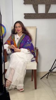 Sanjeeda Sheikh feet photo thumbnail