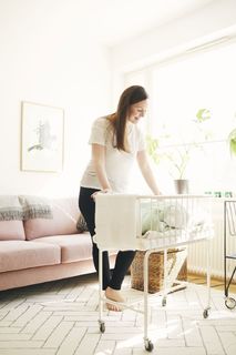 Sanna Marin feet photo thumbnail