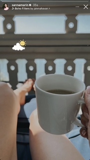 Sanna Marin feet photo thumbnail