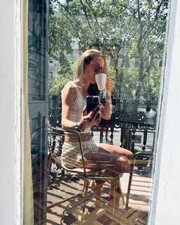 Sanna Marin feet photo thumbnail