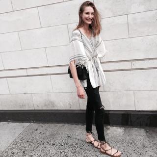Sanne Vloet feet photo 6