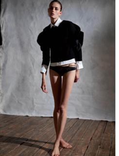 Sanne Vloet feet photo 17