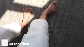 Sanne Vloet feet photo 18