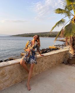 Sanne Vloet feet photo 3
