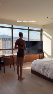 Sanne Vloet feet photo 9