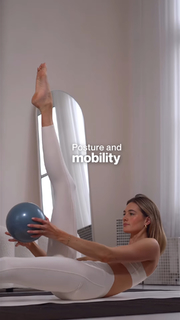 Sanne Vloet feet photo 3