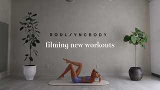 Sanne Vloet feet photo 6