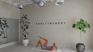 Sanne Vloet feet photo 5