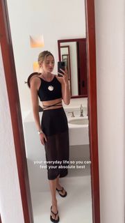 Sanne Vloet feet photo 17