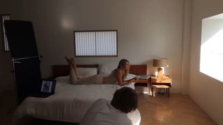 Sanne Vloet feet photo 4