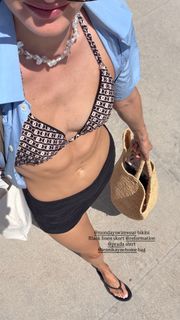 Sanne Vloet feet photo 9