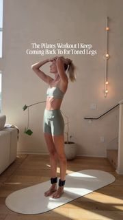 Sanne Vloet feet photo 1