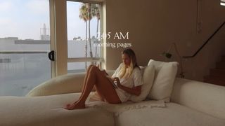 Sanne Vloet feet photo 15