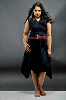 Sanusha feet photo 17
