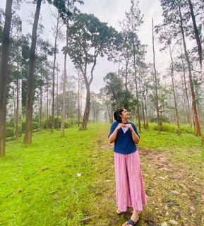 Sanusha feet photo 10