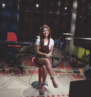 Sanya Lopez feet photo 5