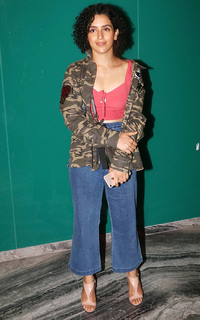 Sanya Malhotra feet photo thumbnail