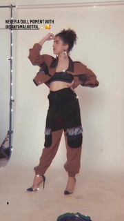 Sanya Malhotra feet photo thumbnail