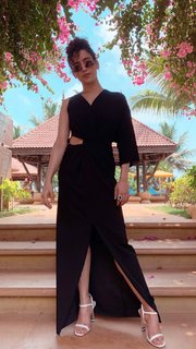 Sanya Malhotra feet photo thumbnail