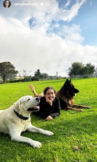 Sanya Malhotra feet photo thumbnail
