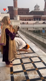 Sanya Malhotra feet photo thumbnail