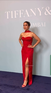Sanya Malhotra feet photo thumbnail