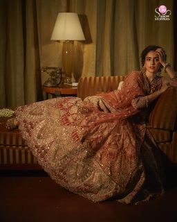 Sanya Malhotra feet photo thumbnail