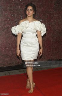 Sanya Malhotra feet photo thumbnail