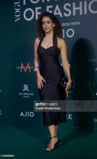 Sanya Malhotra feet photo thumbnail