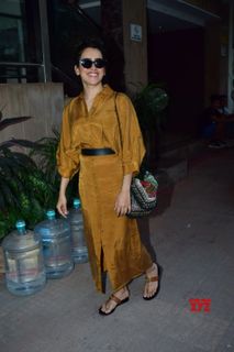 Sanya Malhotra feet photo thumbnail