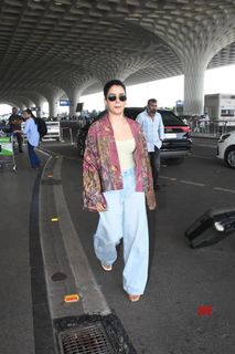 Sanya Malhotra feet photo thumbnail