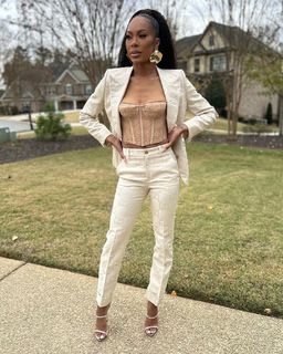 Sanya Richards-Ross feet photo 17