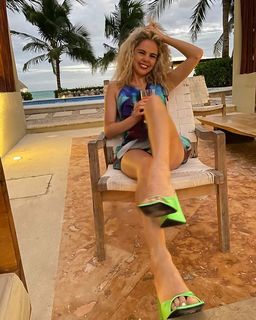 Saoirse-Monica Jackson feet photo 8