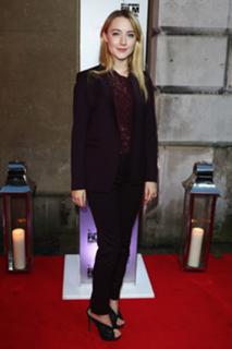 Saoirse Ronan feet photo thumbnail