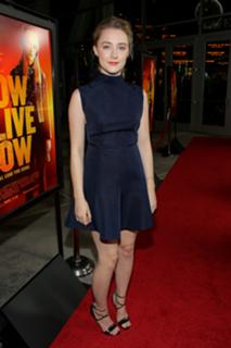 Saoirse Ronan feet photo thumbnail