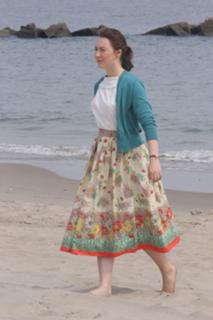 Saoirse Ronan feet photo thumbnail