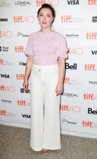 Saoirse Ronan feet photo thumbnail