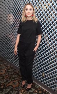 Saoirse Ronan feet photo thumbnail