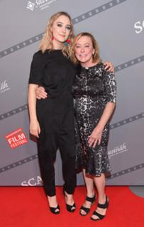 Saoirse Ronan feet photo thumbnail