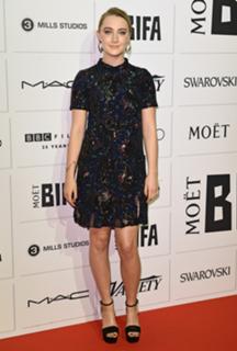 Saoirse Ronan feet photo thumbnail