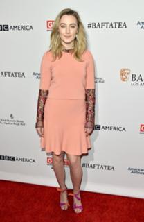 Saoirse Ronan feet photo thumbnail