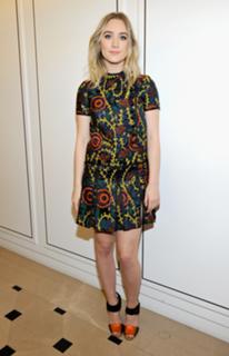 Saoirse Ronan feet photo thumbnail