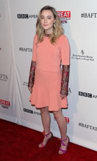 Saoirse Ronan feet photo thumbnail