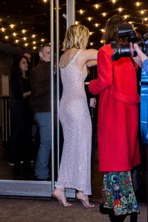 Saoirse Ronan feet photo thumbnail