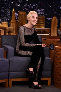 Saoirse Ronan feet photo thumbnail