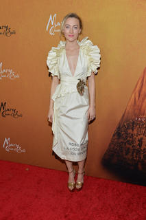 Saoirse Ronan feet photo thumbnail