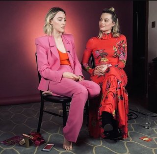 Saoirse Ronan feet photo thumbnail