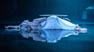 Saoirse Ronan feet photo thumbnail